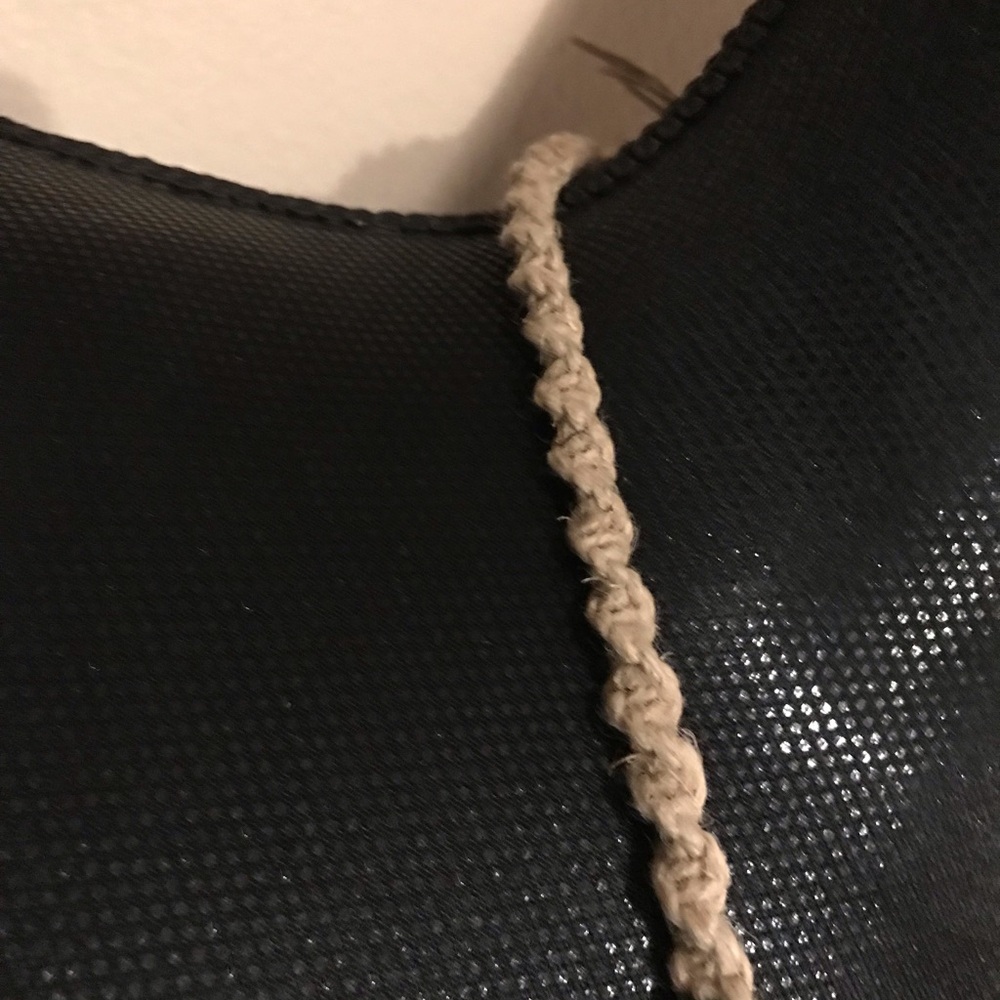 HANDMADE 100% HEMP MACRAMÉ POTLEAF NECKLACE - Picture 9 of 12